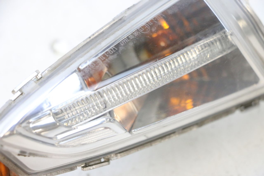 photo de VORNE RECHTS BLINKER PIAGGIO LIBERTY IGET 4T 50 (2015 - 2020) - Detailansicht des Bauteils