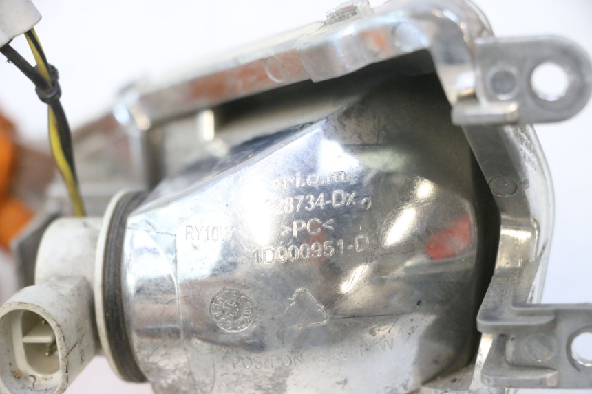 photo de VORNE RECHTS BLINKER PIAGGIO LIBERTY IGET 4T 50 (2015 - 2020) - Alternative Perspektive