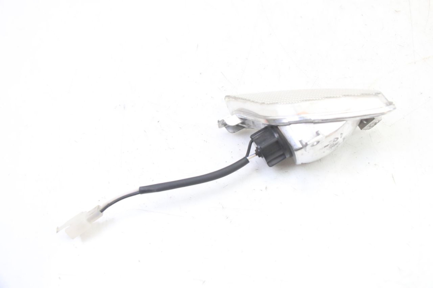 photo de VORNE RECHTS BLINKER PIAGGIO NEW TYPHOON 50 (2018 - 2021) - Zoom auf Gebrauchszustand