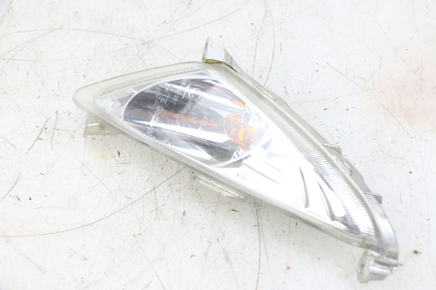 photo de RECHTER BLINKER SYM ORBIT 2 4T 50 (2008 - 2017) - Details der Befestigungspunkte