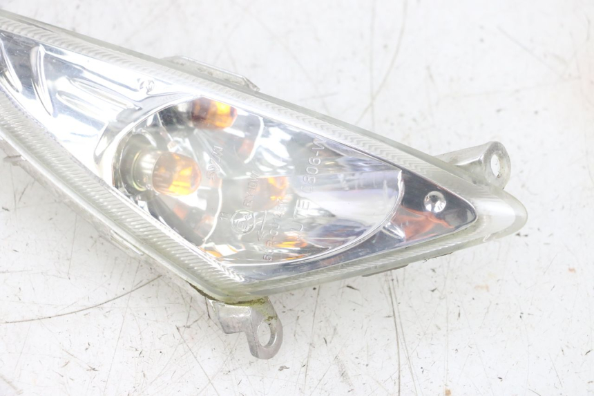 photo de RECHTER BLINKER SYM ORBIT 2 4T 50 (2008 - 2017) - Geprüftes Gebrauchtteil