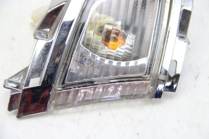 photo de RECHTER BLINKER TNT MOTOR OTTO 2T 50 (2012 - 2018) - Zoom auf Gebrauchszustand