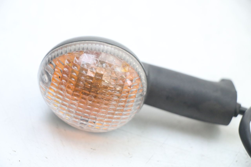 photo de VORNE RECHTS BLINKER PEUGEOT TKR TREKKER FURIOUS 50 (2005 - 2014) - Zoom auf Gebrauchszustand