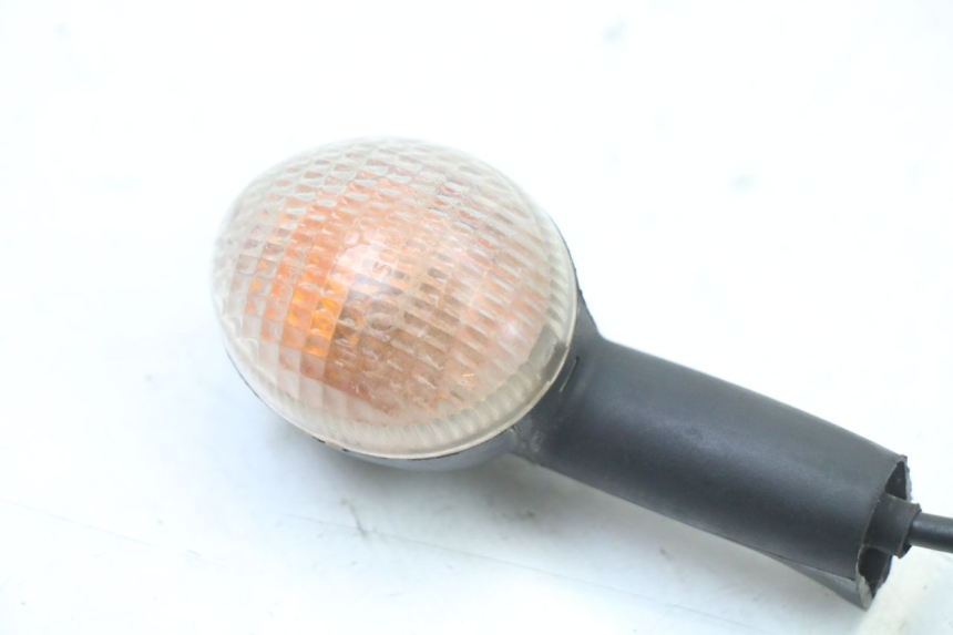 photo de VORNE RECHTS BLINKER PEUGEOT TKR TREKKER FURIOUS 50 (2005 - 2014) - Zoom auf Gebrauchszustand