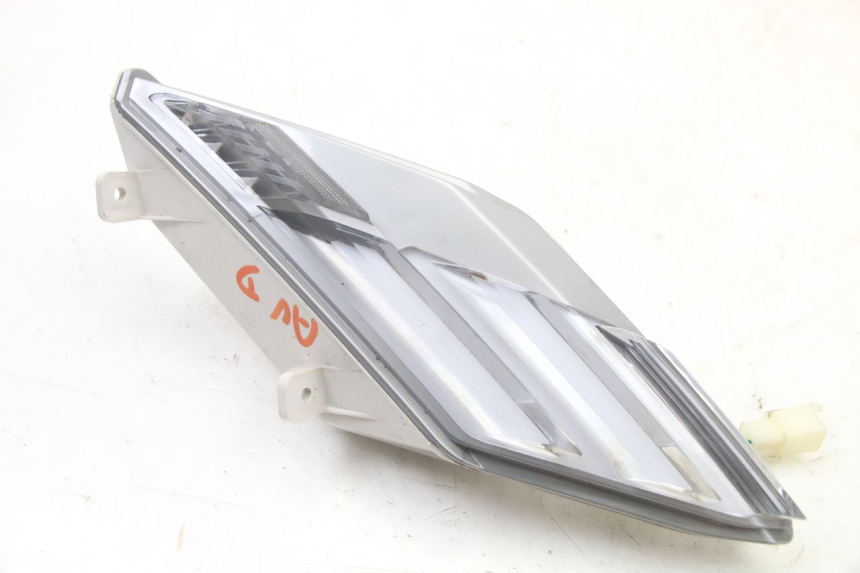 photo de VORNE RECHTS BLINKER PEUGEOT TWEET 4T 50 (2023 - 2025) - Hauptansicht