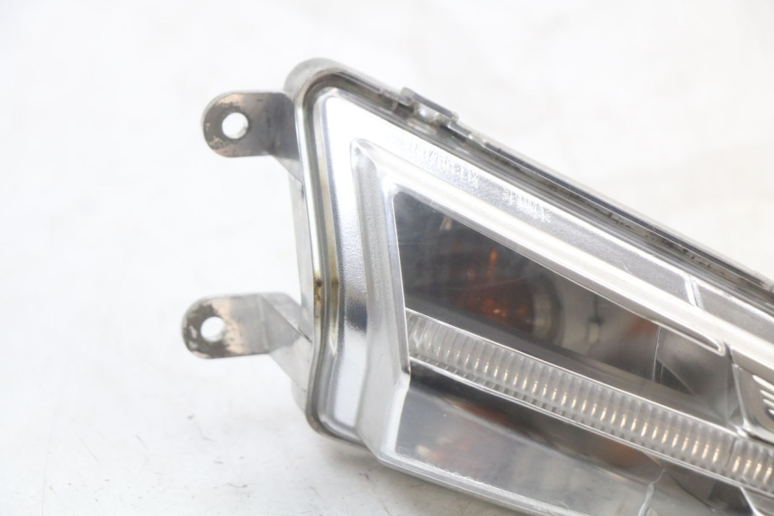 photo de VORNE RECHTS BLINKER PIAGGIO LIBERTY IGET 4T 50 (2021 - 2025) - Detailansicht des Bauteils