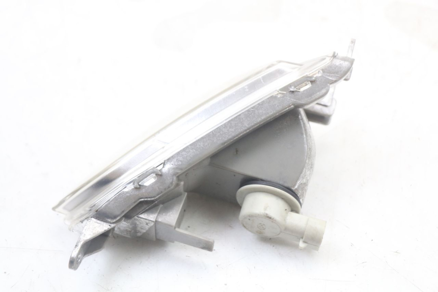 photo de VORNE RECHTS BLINKER PIAGGIO LIBERTY IGET 4T 50 (2021 - 2025) - Details der Befestigungspunkte