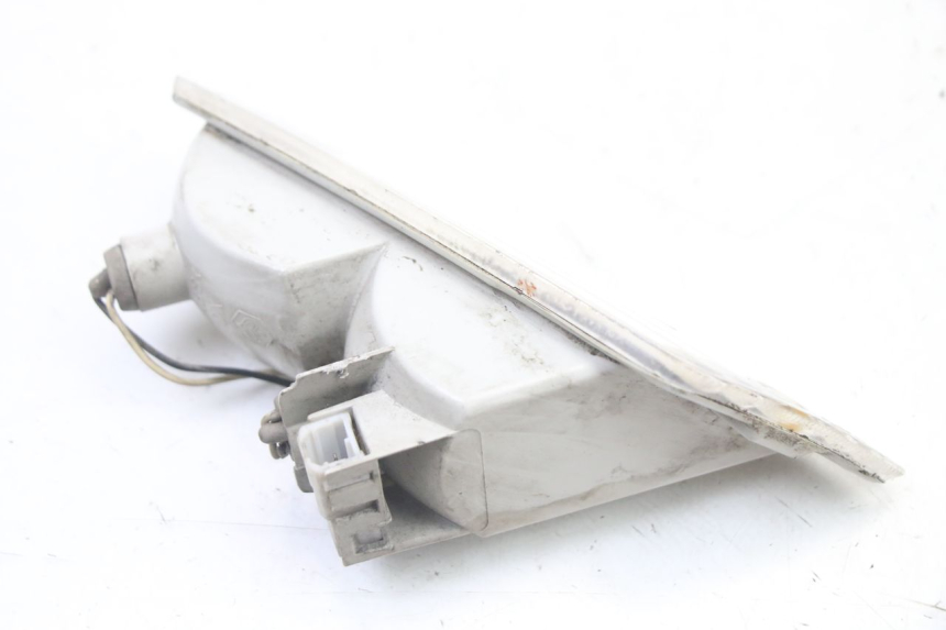 photo de VORNE RECHTS BLINKER PIAGGIO VESPA GRANTURISMO 125 (2003 - 2007) - Zoom auf Gebrauchszustand