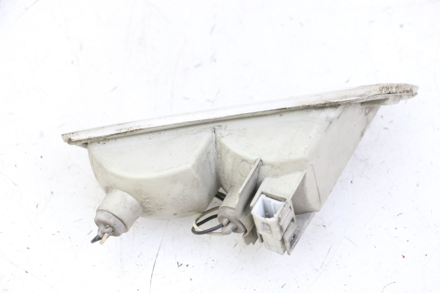 photo de VORNE RECHTS BLINKER PIAGGIO VESPA GRANTURISMO 200 (2004 - 2005) - Technische Nahaufnahme