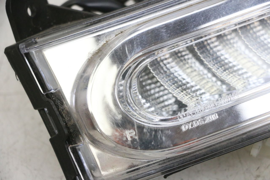 photo de VORNE RECHTS BLINKER EFUN PUSA 1 - Geprüftes Gebrauchtteil