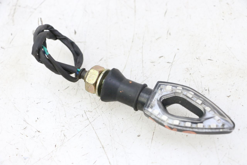 photo de VORNE RECHTS BLINKER MAG POWER R-STREET 50 (2016 - 2025) - Detailansicht des Bauteils