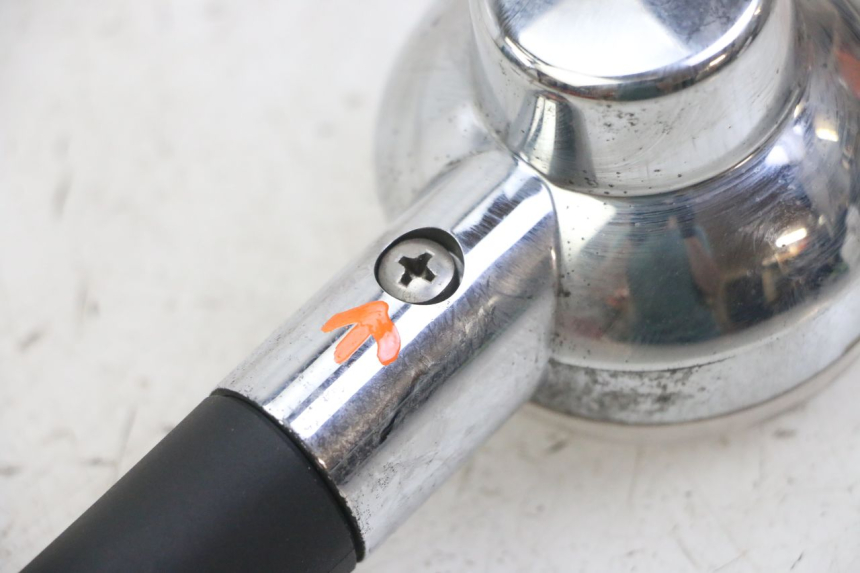 photo de VORNE RECHTS BLINKER APRILIA SCARABEO GT TOURING 125 (1999 - 2005) - Technische Nahaufnahme