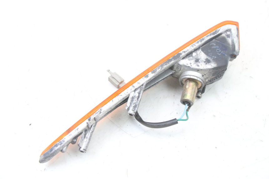 photo de RECHTER BLINKER HONDA SCV LEAD 100 (2003 - 2007) - Technische Nahaufnahme