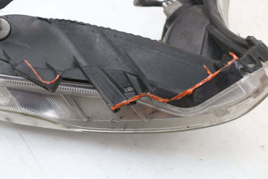 photo de VORNE RECHTS BLINKER HONDA SH ABS 125 (2012 - 2017) - Technische Nahaufnahme