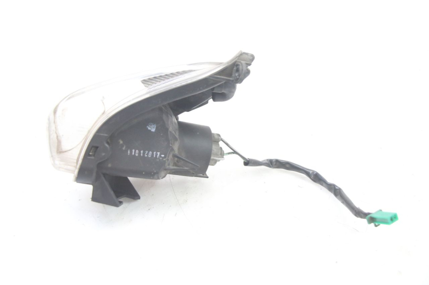 photo de VORNE RECHTS BLINKER SUZUKI BURGMAN 125 (2015 - 2017) - Zoom auf Gebrauchszustand