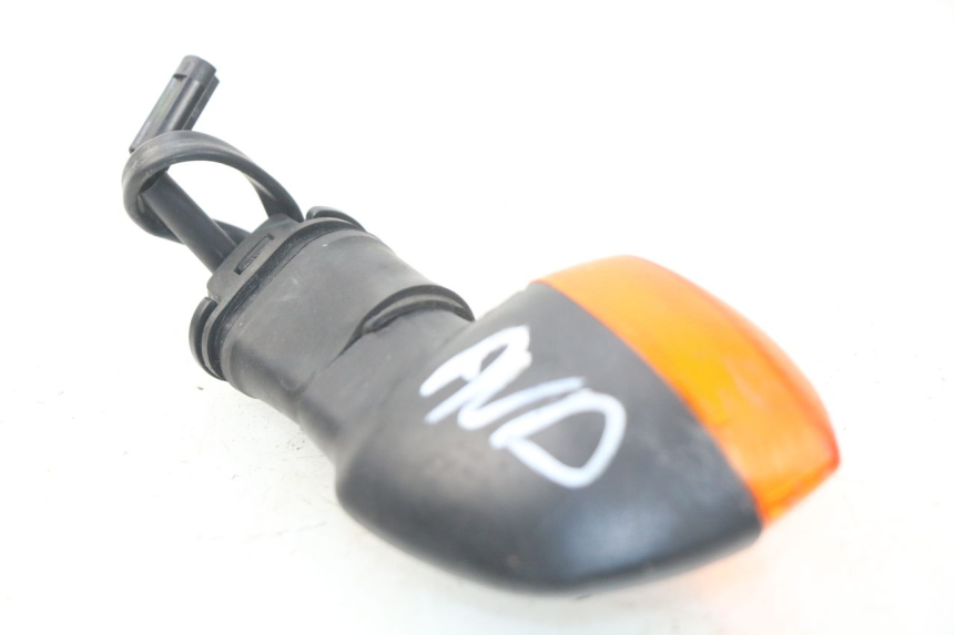 photo de VORNE RECHTS BLINKER YAMAHA TDM ABS 900 (2002 - 2014) - Gesamtansicht des Produkts