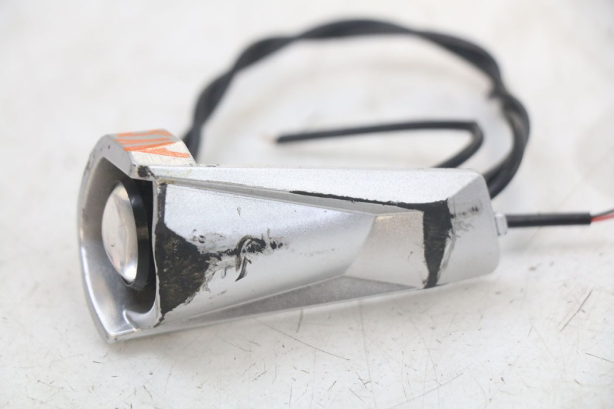 photo de VORNE RECHTS BLINKER DUALTRON TOGO PLUS 1 - Detailansicht des Bauteils