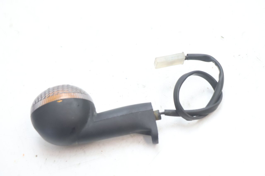 photo de VORNE RECHTS BLINKER PEUGEOT TREKKER 50 (1995 - 2004) - Alternative Perspektive