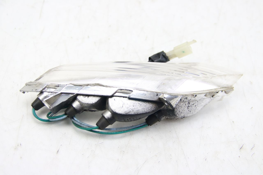 photo de RECHTER BLINKER PEUGEOT TWEET 4T 50 (2010 - 2014) - Detailansicht des Bauteils