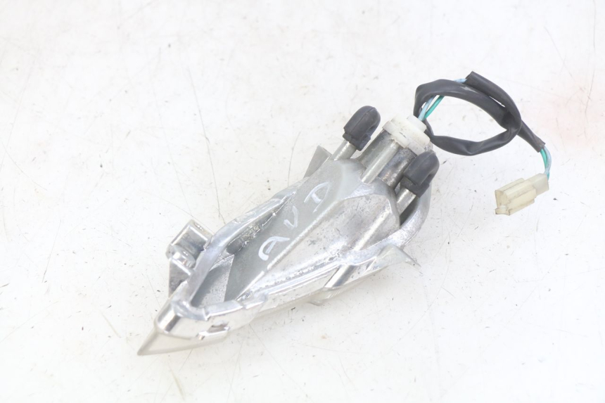 photo de RECHTER BLINKER PEUGEOT TWEET 4T 50 (2018 - 2022) - Zoom auf Gebrauchszustand