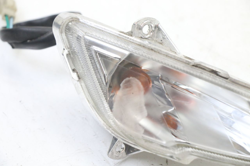 photo de VORNE RECHTS BLINKER PEUGEOT TWEET PRO CARGO 50 (2018 - 2022) - Detailansicht des Bauteils