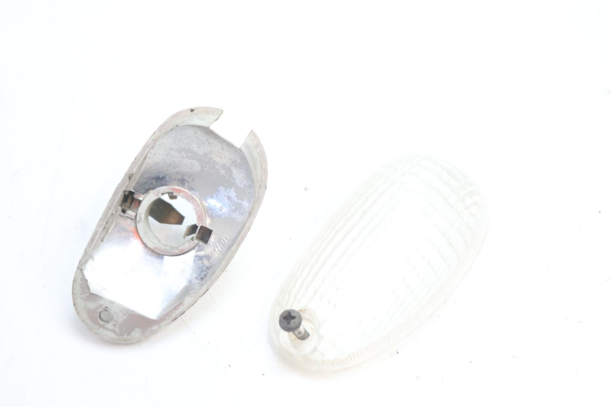 photo de VORNE RECHTS BLINKER PIAGGIO TYPHOON 50 (2000 - 2009) - Zoom auf Gebrauchszustand