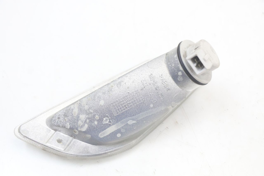 photo de BLINKER VORNE RECHTS PIAGGIO VESPA LX 125 (2005 - 2010) - Technische Nahaufnahme