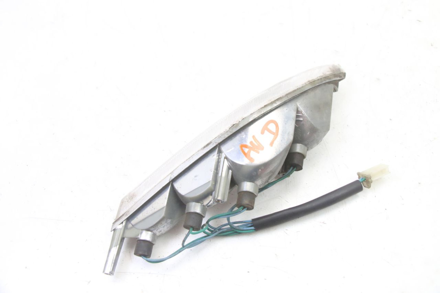 photo de VORNE RECHTS BLINKER PEUGEOT VIVACITY NEW 2T 50 (2008 - 2017) - Alternative Perspektive