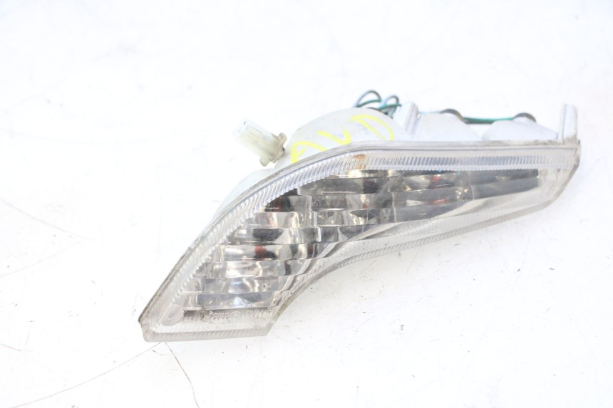 photo de VORNE RECHTS BLINKER PEUGEOT VIVACITY NEW 2T 50 (2008 - 2017) - Details der Befestigungspunkte