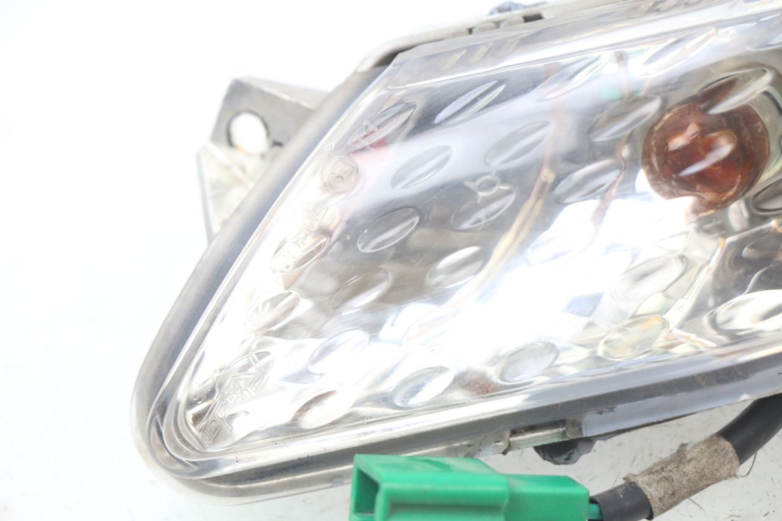 photo de RECHTER BLINKER YAMAHA XMAX X-MAX 125 (2006 - 2009) - Zoom auf Gebrauchszustand