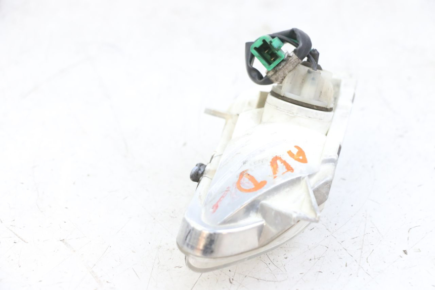 photo de RECHTER BLINKER YAMAHA XMAX X-MAX 125 (2006 - 2009) - Zoom auf Gebrauchszustand