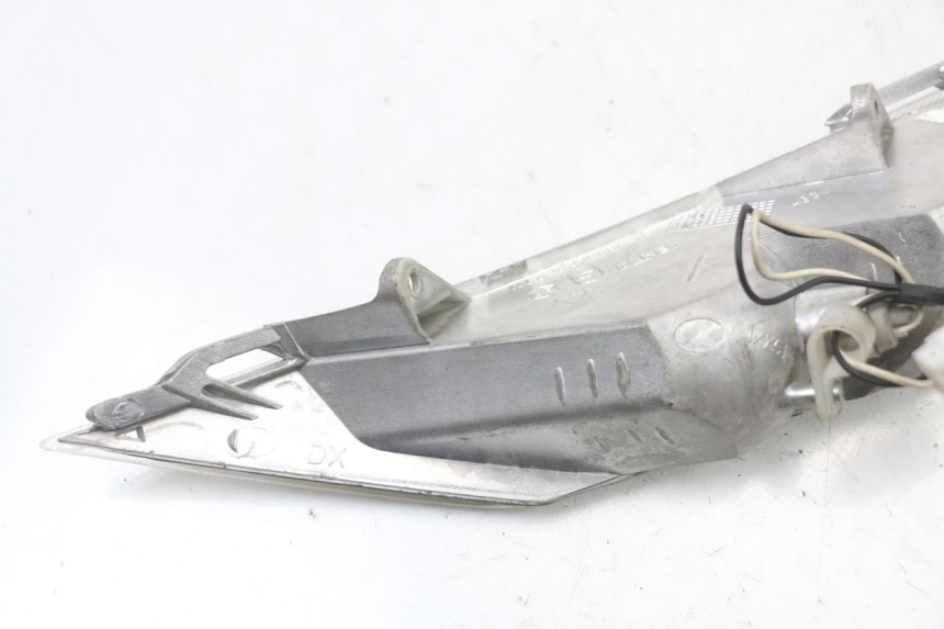 photo de RECHTER BLINKER PIAGGIO X8 125 (2004 - 2007) - Technische Nahaufnahme