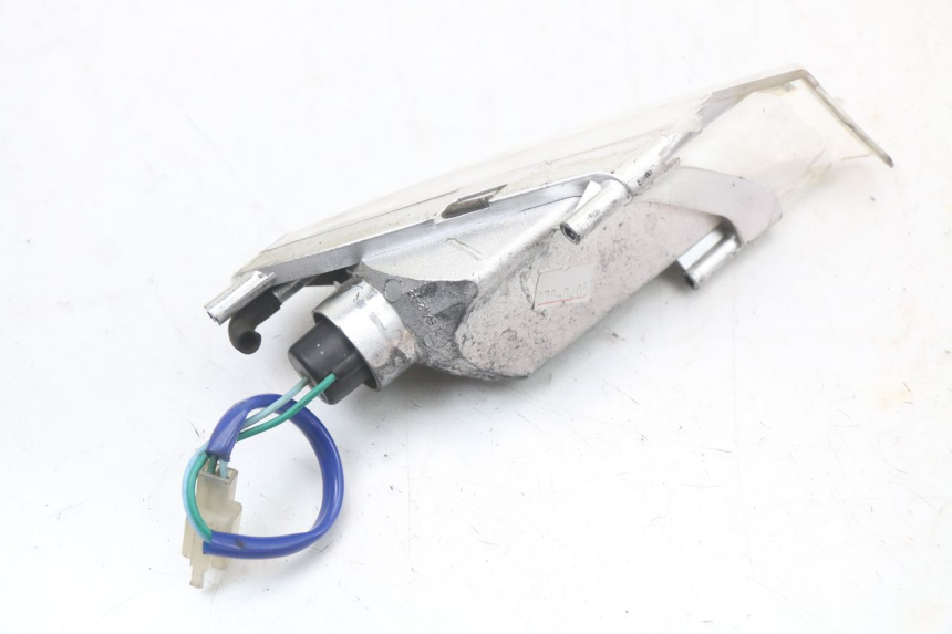 photo de BLINKER VORNE RECHTS KYMCO XCITING 250 (2006 - 2009) - Zoom auf Gebrauchszustand