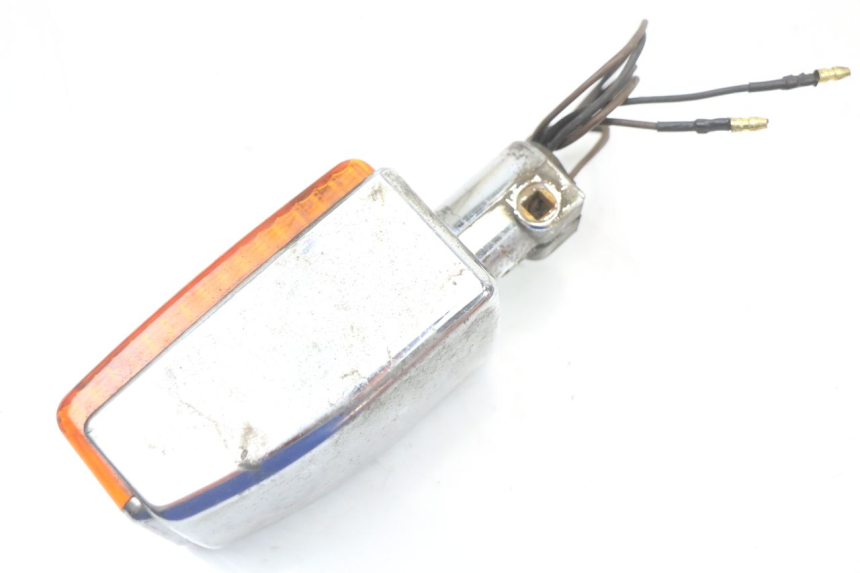 photo de VORNE RECHTS BLINKER YAMAHA XJ F 900 (1983 - 1994) - Alternative Perspektive