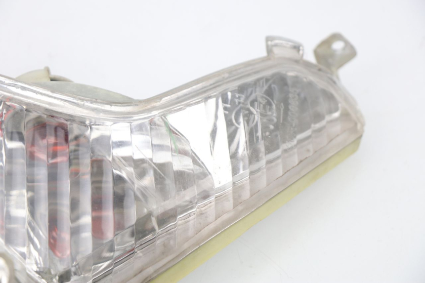 photo de VORNE BLINKER REVATTO FUTURA GT 125 (2006 - 2008) - Zoom auf Komponenten