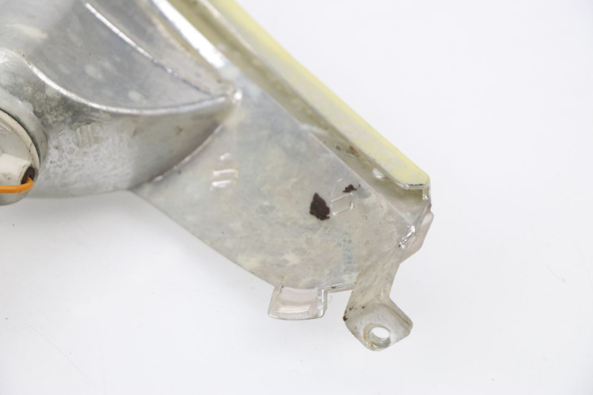 photo de VORNE BLINKER REVATTO FUTURA GT 125 (2006 - 2008) - Details der Befestigungspunkte