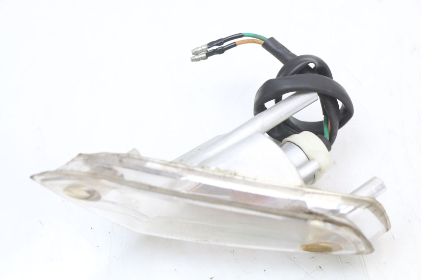 photo de LINKS VORDERES BLINKLICHT KYMCO AGILITY 4T 50 (2005 - 2018) - Detailansicht des Bauteils