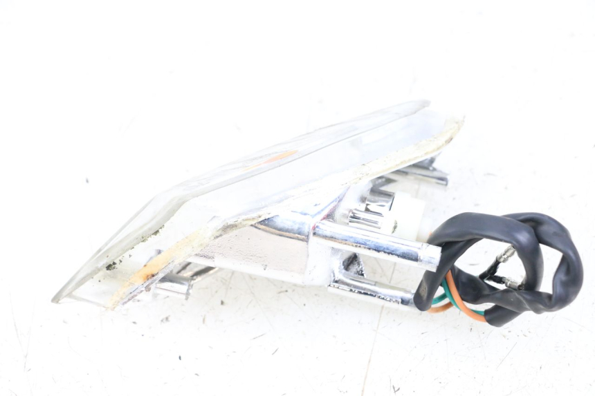 photo de LINKS VORDERES BLINKLICHT KYMCO AGILITY 4T 50 (2018 - 2022) - Alternative Perspektive