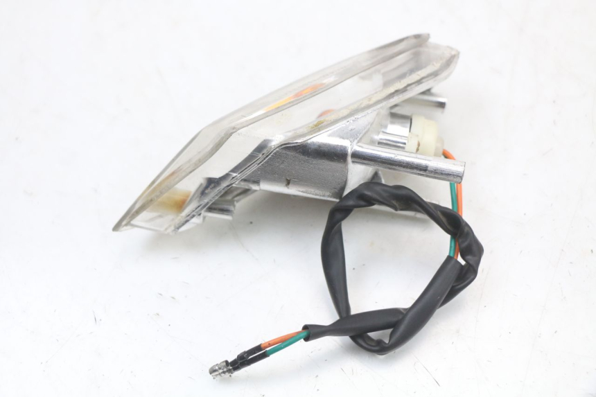 photo de LINKS VORDERES BLINKLICHT KYMCO AGILITY 4T 50 (2018 - 2022) - Technische Nahaufnahme