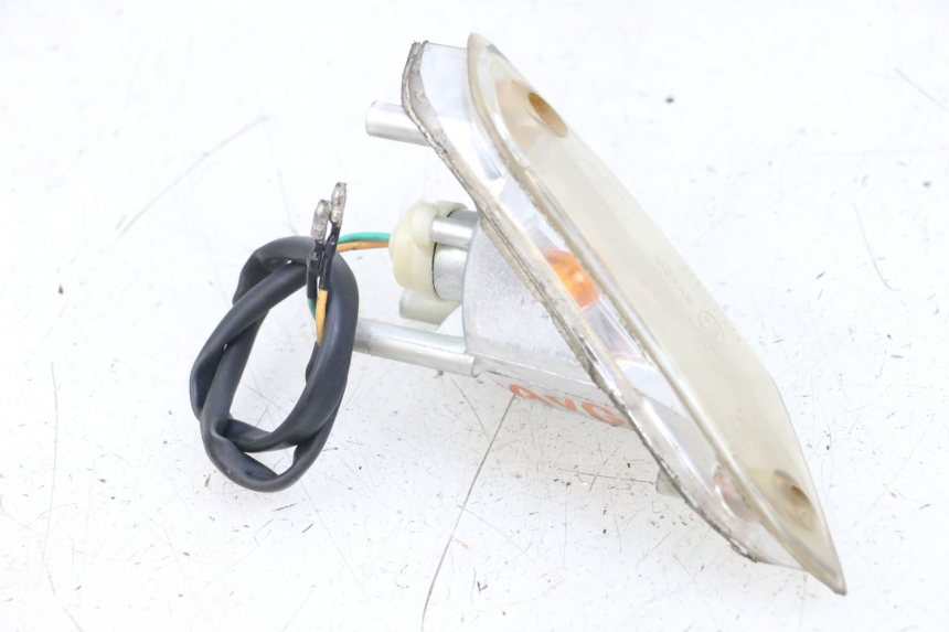 photo de LINKS VORDERES BLINKLICHT KYMCO AGILITY 4T 50 (2005 - 2018) - Technische Nahaufnahme