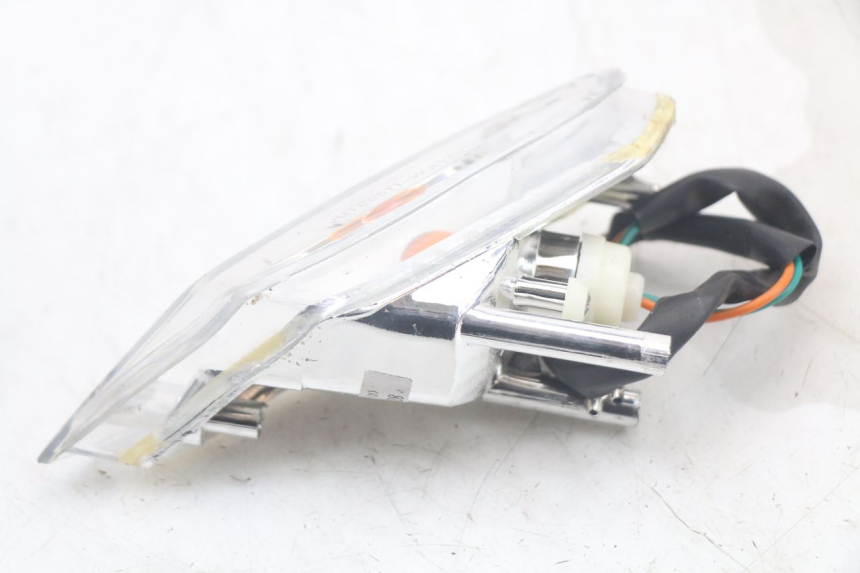 photo de LINKS VORDERES BLINKLICHT KYMCO AGILITY 4T 50 (2018 - 2022) - Technische Nahaufnahme