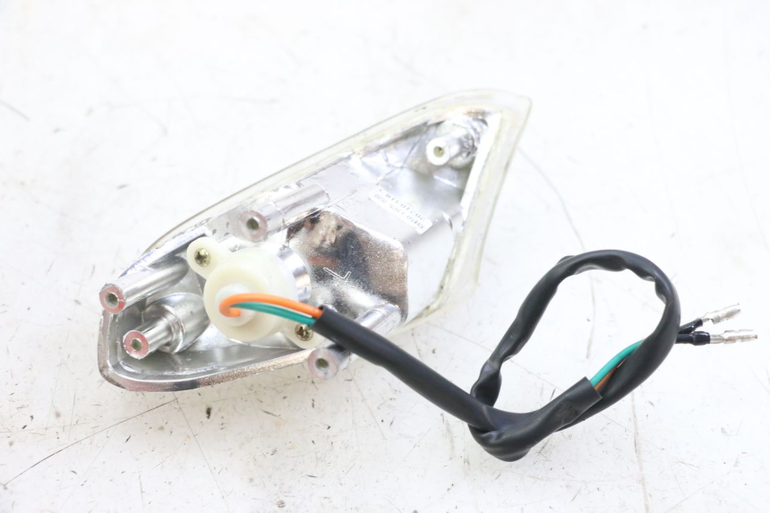 photo de LINKS VORDERES BLINKLICHT KYMCO AGILITY 4T 50 (2018 - 2022) - Alternative Perspektive