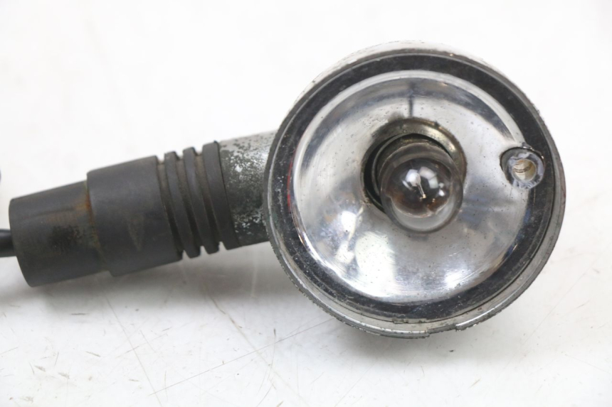 photo de BLINKER VORNE LINKS HYOSUNG GV AQUILA 125 (2000 - 2009) - Detailansicht des Bauteils