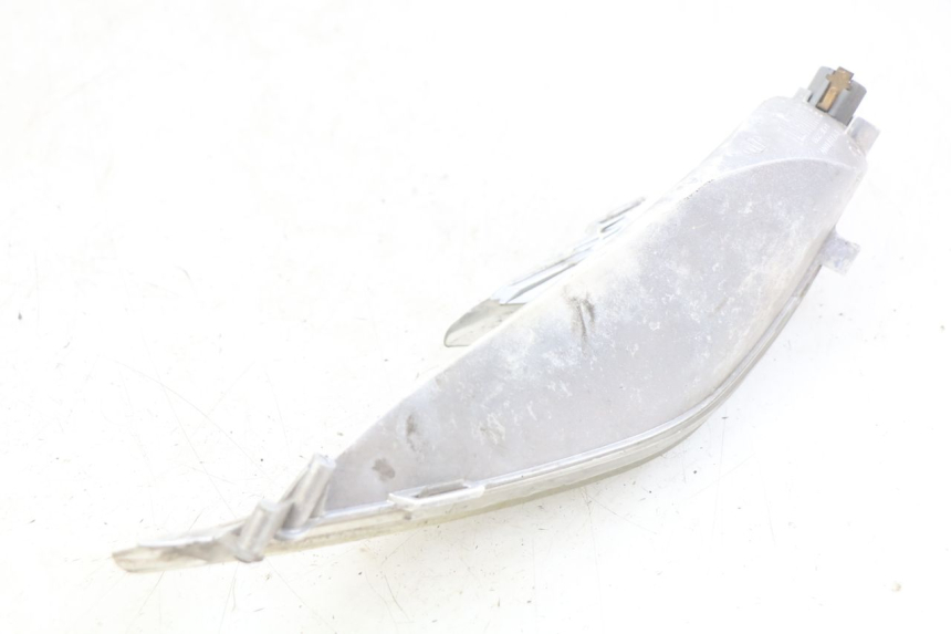 photo de LINKS VORDERES BLINKLICHT APRILIA ATLANTIC 500 (2002 - 2003) - Details der Befestigungspunkte