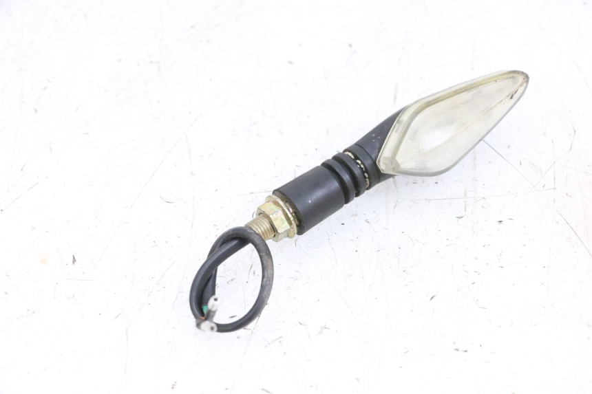 photo de VORNE LINKS BLINKER MAG POWER BOMBERS 4T 50 (2016 - 2026) - Technische Nahaufnahme