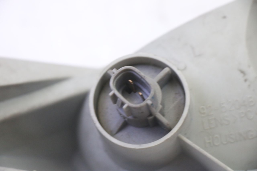 photo de LINKS VORDERES BLINKLICHT SUZUKI BURGMAN 125 (2007 - 2014) - Geprüftes Gebrauchtteil