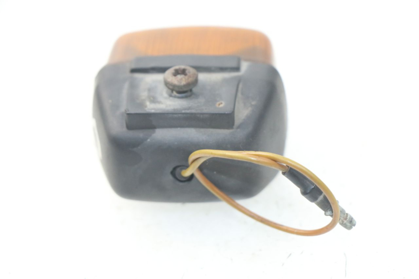 photo de VORNE LINKS BLINKER YAMAHA BW'S 50 (1999 - 2003) - Technische Nahaufnahme