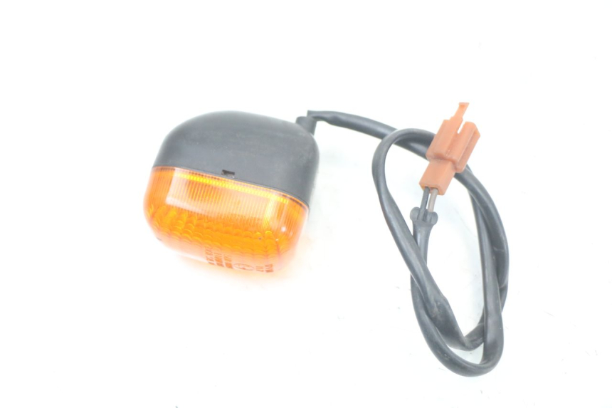 photo de VORNE LINKS BLINKER YAMAHA BW'S BWS 125 (2010 - 2013) - Technische Nahaufnahme