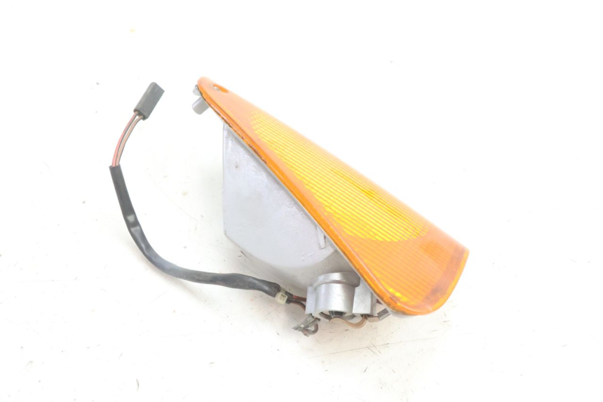 photo de LINKS VORDERES BLINKLICHT BMW C1 125 (2000 - 2003) - Detailansicht des Bauteils