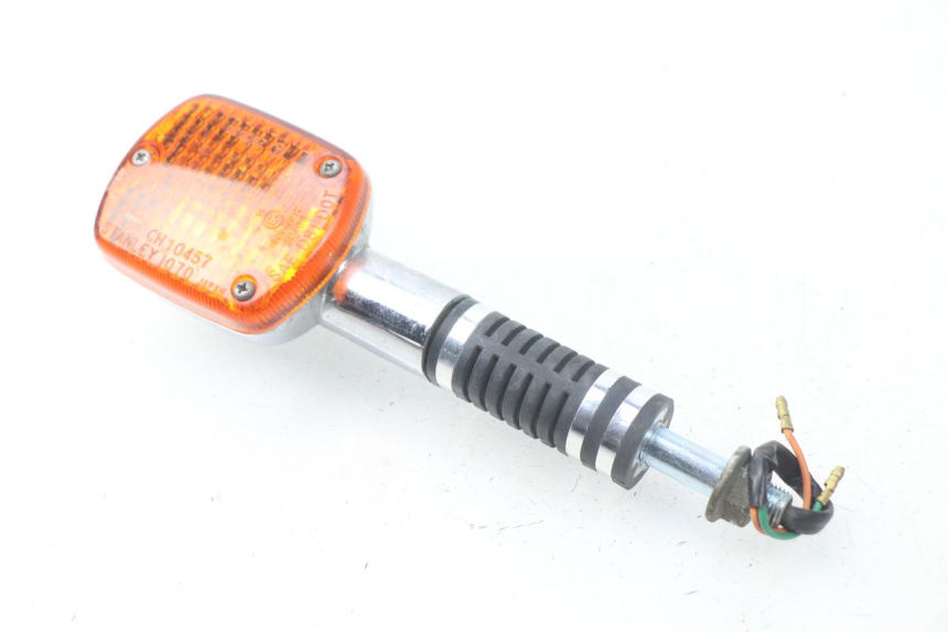 photo de LINKS VORDERES BLINKLICHT HONDA CA REBEL 125 (1995 - 2001) - Zoom auf Gebrauchszustand